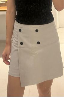 (Category: ) located in . Submitted by chitranuchk (Listing ID 1383031396, Image 1). Description: .