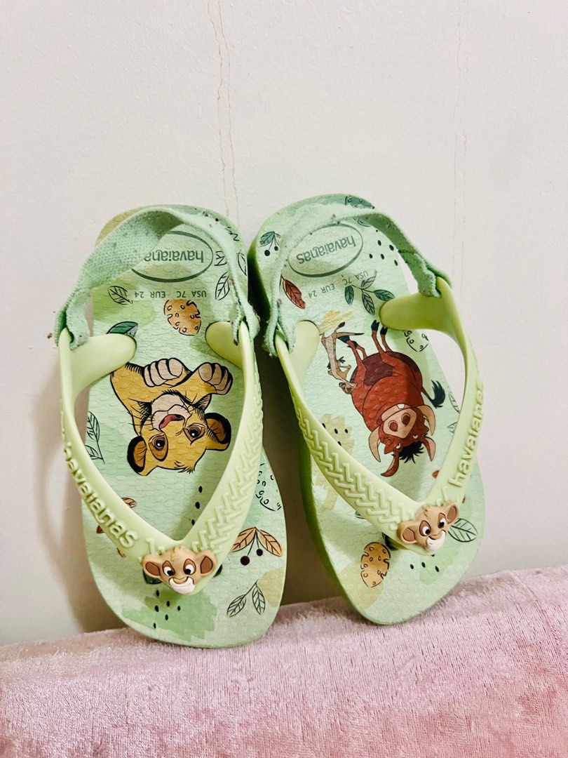 Havaianas Slipper for toddler (Category: Babies & Kids Fashion) located in Manila. Submitted by hellot_preloved (Listing ID 1383011598, Image 1). Description: WYIWYG Outgrown.