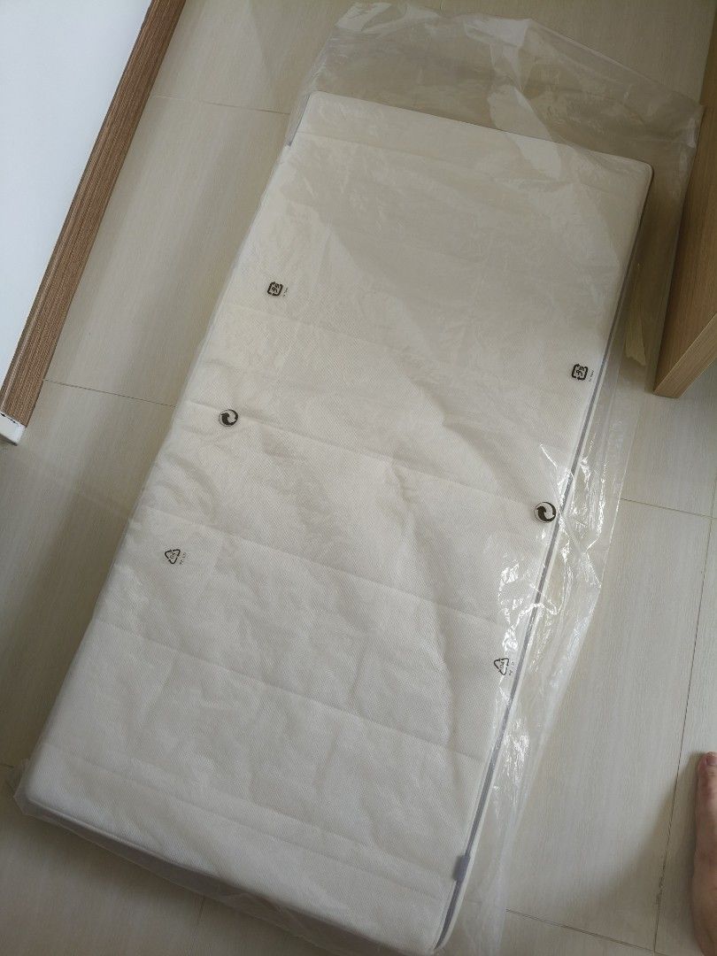 IKEA Mattress -Like New
