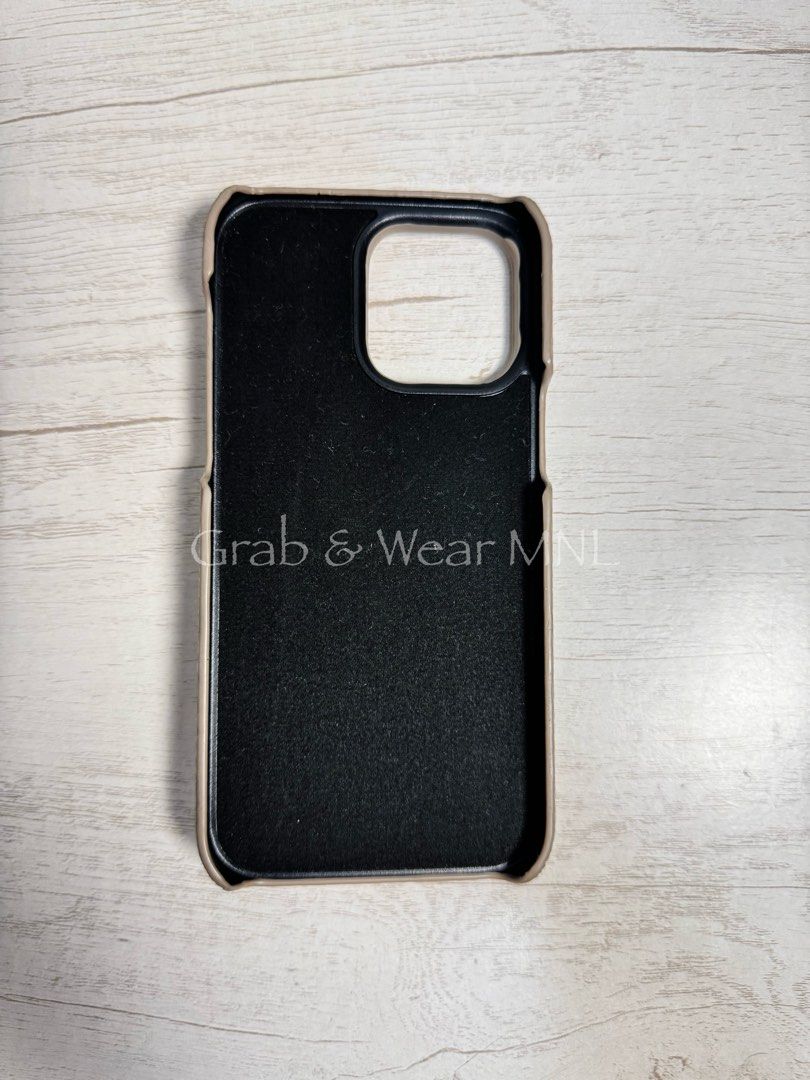Iphone 14 Pro Max Case | Leather | Card Slot (Category: Cases & Sleeves) located in Pasig City. Submitted by grabwearmnl (Listing ID 1382950196, Image 3). Description: DECLUTTERING ✨ * Iphone 14 Pro Max Case * Used but not abused * Actual photos posted 🚛 Same day delivery via Lalamove 🚛 2-3 days via J&T 📍Santolan, Pasig City.