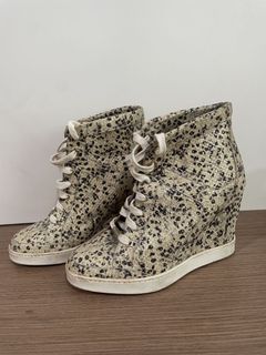 (Kategori: ) berada di . Dikirim oleh onemorestyleauth (ID iklan 1383017319, Gambar 1). Deskripsi: .