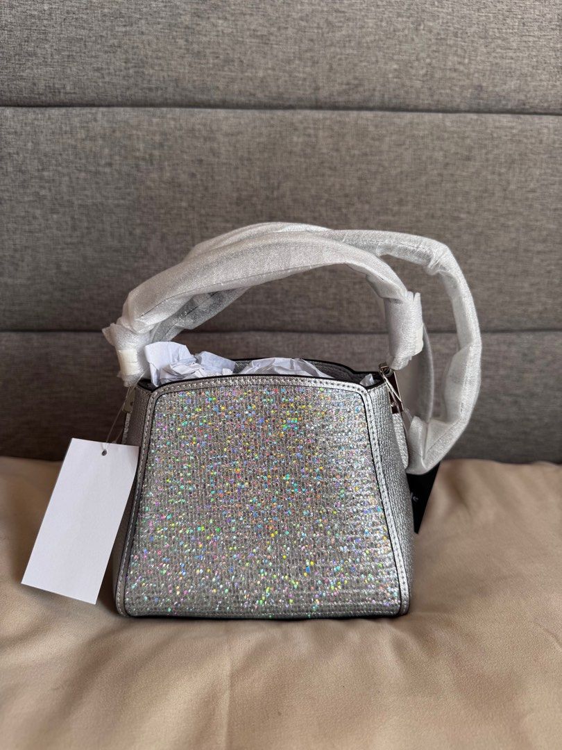 Kate Spade Mini Phoebe (Category: Luxury Bags & Wallets) located in Lucena. Submitted by triciafindsph (Listing ID 1382881594, Image 2). Description: ‼️ Kate Spade ₱4900‼️ ✨ BRAND NEW 💯 authentic.