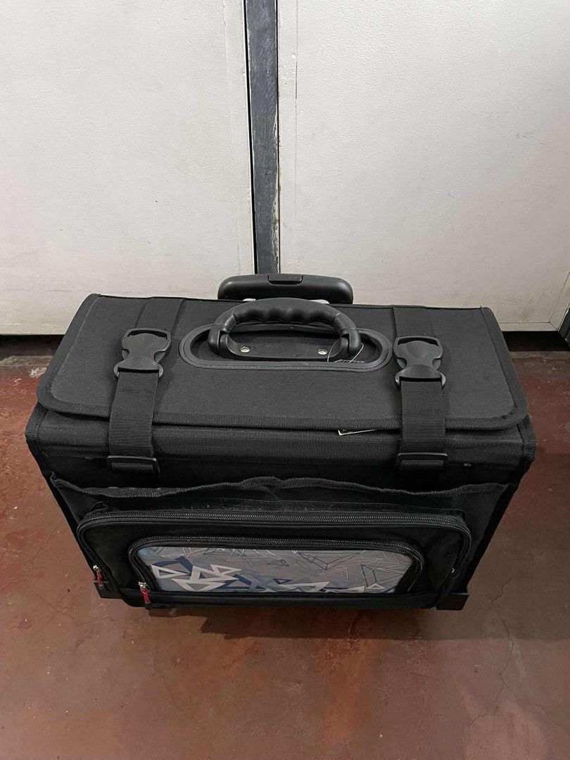Kids Stroller Bag (Ron Kingsley) (Category: Strollers) located in Manila. Submitted by mvcoaalvar13043 (Listing ID 1382887334, Image 3). Description: New stroller bag for school. Hindi po nagamit. Nakaplastic lang po.