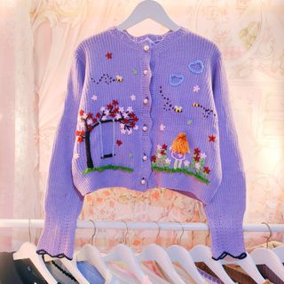 (Kategori: ) berada di . Dikirim oleh by.viviolyn (ID iklan 1382886436, Gambar 1). Deskripsi: .