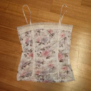 (Category: ) located in . Submitted by vellevelle (Listing ID 1383057511, Image 1). Description: .