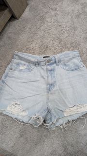 (Category: ) located in . Submitted by nowishwash (Listing ID 1382904355, Image 1). Description: .