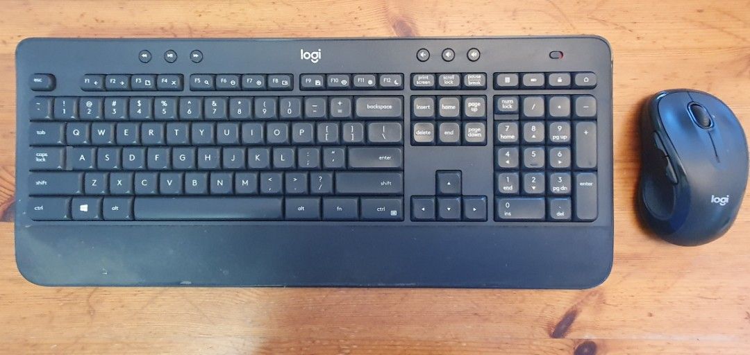 Logitech Wireless Keyboard and Mouse MK545