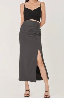 (Category: ) located in . Submitted by shoptrenddd (Listing ID 1382964863, Image 1). Description: .