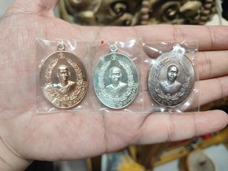 (Category: ) located in . Submitted by patrick_thai_amulet (Listing ID 1382961286, Image 1). Description: .
