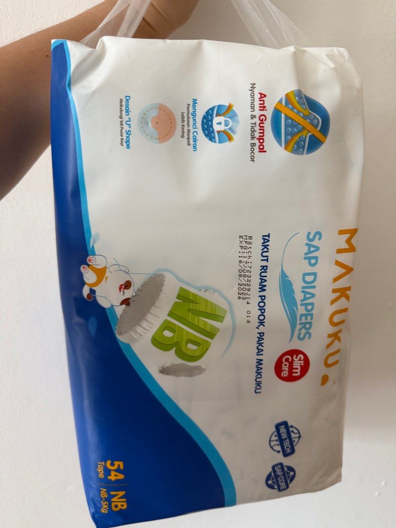 Makuku SAP Diapers Slim Care NB54 (Kategori: Orang Tua, Bayi & Anak - Lainnya) berada di Jakarta Utara. Dikirim oleh snow_celine_shop (ID iklan 1382898886, Gambar 1). Deskripsi: Sisa 51 popok, baru pakai 3 popok ternyata ga cocok, makanya dijual.