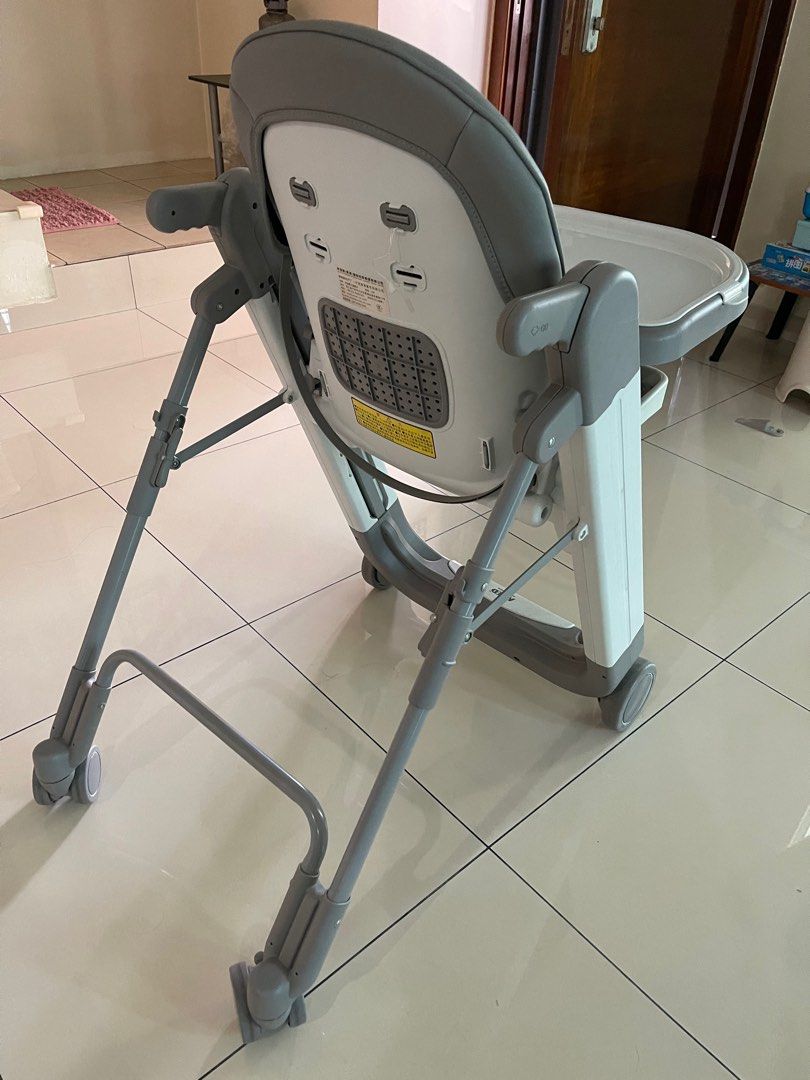 MLED 2 in 1 Multi Functional Baby Carriage (Category: Kids' Tables & Chairs) located in Klang. Submitted by skyactiv (Listing ID 1382972914, Image 3). Description: Portable High Chair & Stroller Mobile Highchair - Deal with Cod only.