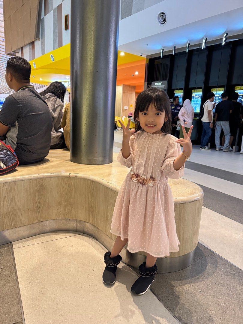 Next (Category: Babies & Kids Fashion) located in Sepang. Submitted by balkis.zaidin (Listing ID 1382992243, Image 3). Description: Size 5y .