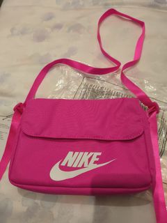 (Category: ) located in . Submitted by adrainie (Listing ID 1383009463, Image 1). Description: .