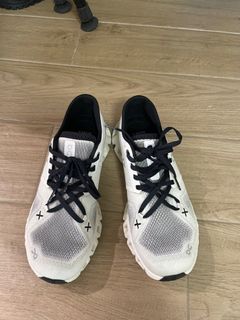 （分類：）位於 。 由 llee1202 提交（商品編號 1382963525，圖片 1）。簡介： 。