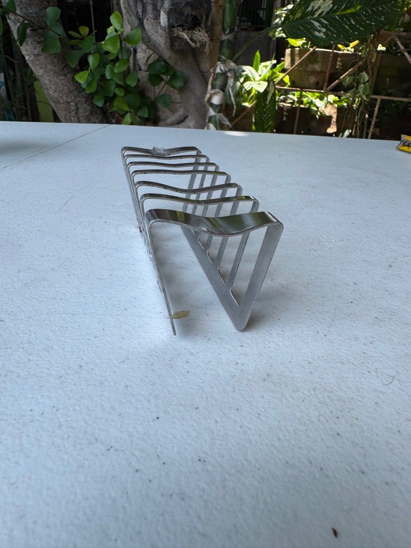 One piece toast rack (Category: Other Kitchenware & Tableware) located in Davao. Submitted by parteawares2 (Listing ID 1383001905, Image 1). Description: One piece stainless steel toast rack made in Japan .
