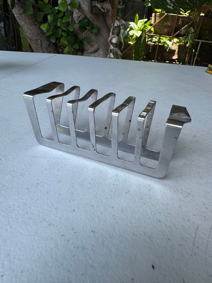 One piece toast rack (Category: Other Kitchenware & Tableware) located in Davao. Submitted by parteawares2 (Listing ID 1383001905, Image 2). Description: One piece stainless steel toast rack made in Japan .