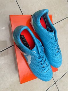 (Kategori: ) berada di . Dikirim oleh tiaraaaangel (ID iklan 1382897127, Gambar 1). Deskripsi: .