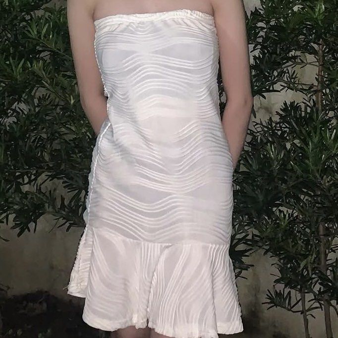 Peplum Dress/Skirt (Category: Dresses) located in Manila. Submitted by chaeeyi (Listing ID 1382950131, Image 2). Description: ~ worn once only ~ also available in color: skintone ~ can be a dress or skirt MOP: Gcash MOD: Jnt.