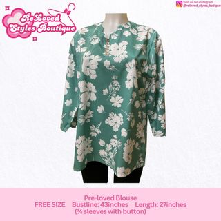 (Category: ) located in . Submitted by reloved_styles_botique (Listing ID 1383001896, Image 1). Description: .