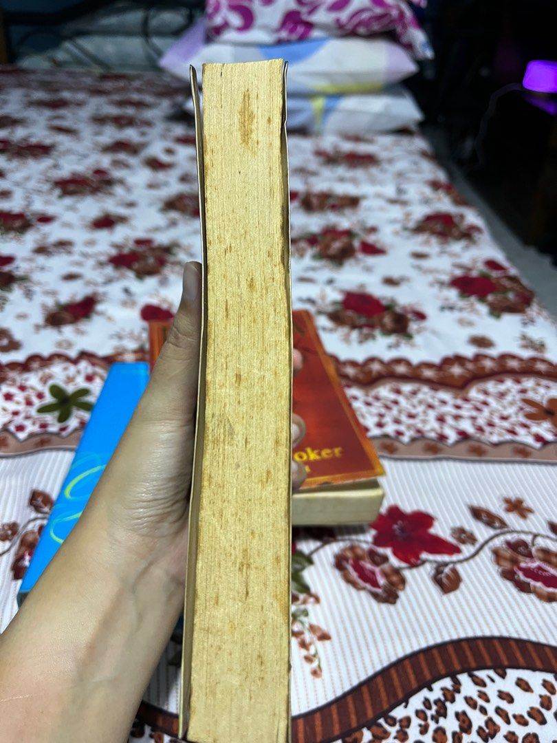 Pretty Little Liars - Unbelievable (Category: Storybooks) located in Las Pinas. Submitted by preloved_laspinas (Listing ID 1382921930, Image 3). Description: .