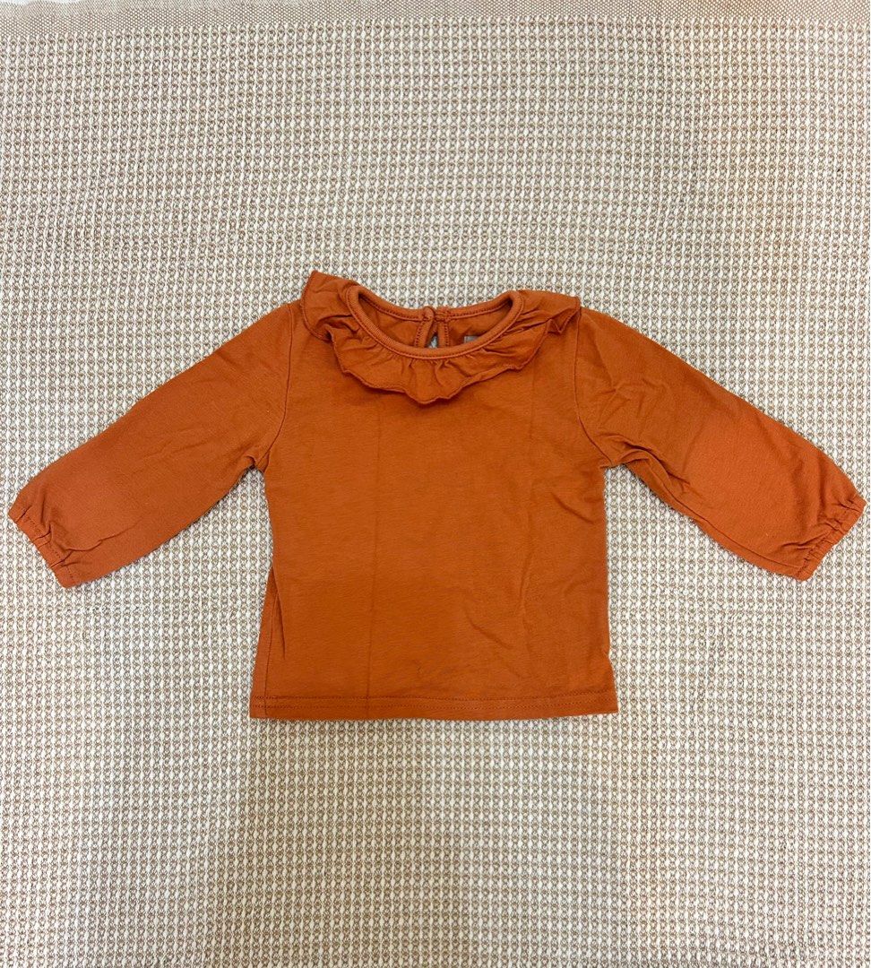 Primark (Category: Babies & Kids Fashion) located in Batu Pahat. Submitted by najuwarazak (Listing ID 1382945885, Image 1). Description: 6-9 months Wore few times Exc postage .