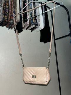 (Category: ) located in . Submitted by rilasso (Listing ID 1382970847, Image 1). Description: .