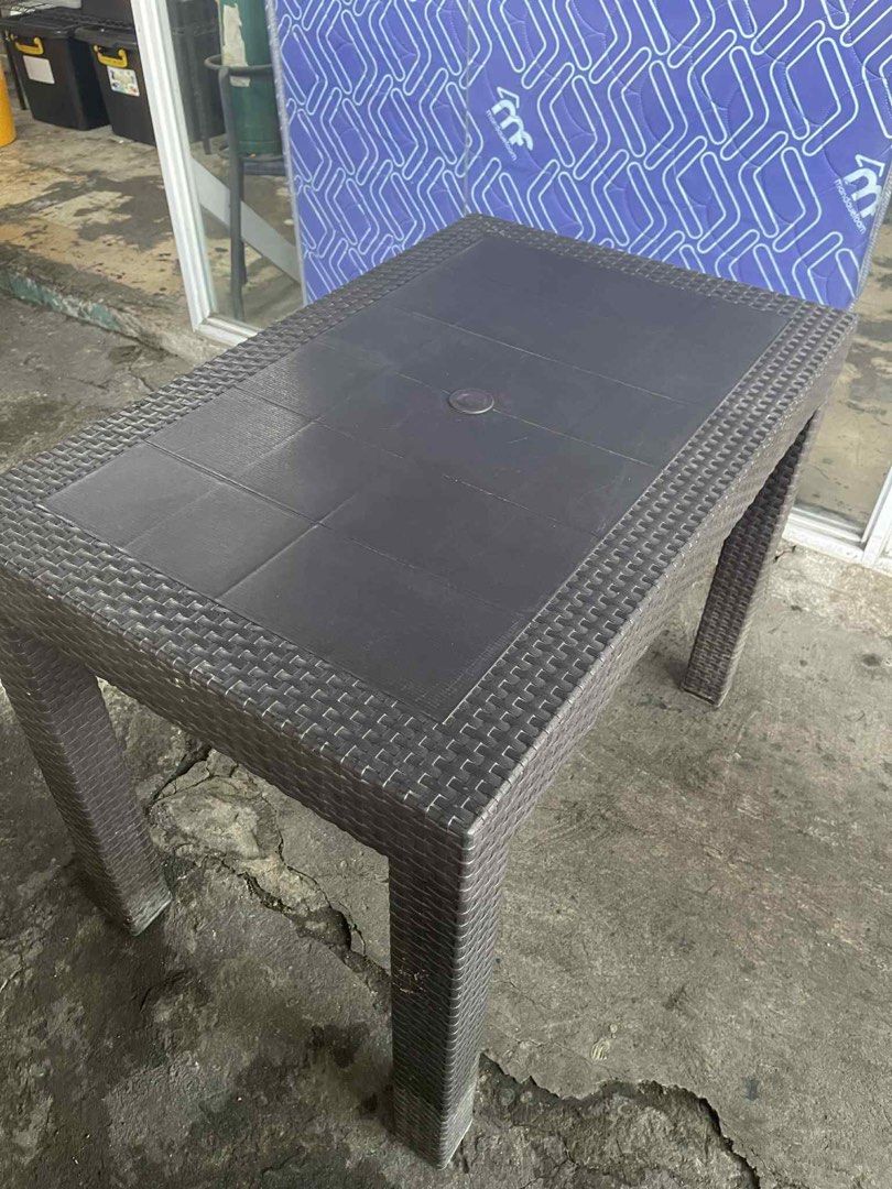 Rattan plastic dining table (Category: Tables & Sets) located in Makati City. Submitted by xaannee (Listing ID 1383001149, Image 2). Description: 2pcs nlng available Dimensions: LxWxH cm 92.52 X 60.96 X 73.66 Pick up at makati .