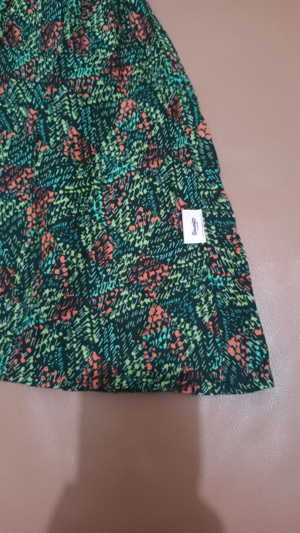 Rok anak By Sanrio (Kategori: 4 hingga 7 tahun) berada di Yogyakarta. Dikirim oleh dibuang_sayang (ID iklan 1382996601, Gambar 2). Deskripsi: Lingkar pinggang 44-60cm panjang 36cm Umur hanya perkiraan saat dipakai anaku ya mom. untuk.pastinya bisa di ukur lagi sesuaikan dengan sz anak. Makasih 🥰.
