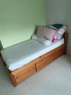 (Category: ) located in . Submitted by qincai76 (Listing ID 1382964897, Image 1). Description: .