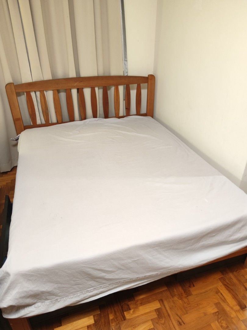 Solid Wood Queen Size Bed Frame
