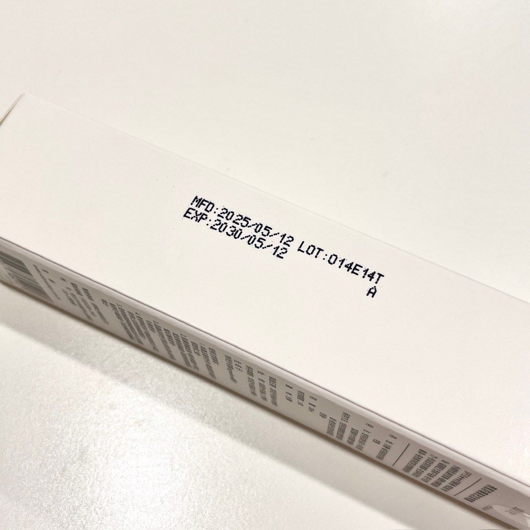 由 buyagain. (刊登 ID 1383058144，圖片 3) 提交，位於 新北市 (New Taipei) 的 Solone 奇肌防曬高效定妝噴霧 (類別：化妝品)，說明：SPF35防曬係數，幫助減少紫外線對肌膚的影響，細緻水霧輕盈服貼，凝膠配方清爽不黏腻，提升定妝力，形成妝容防護膜，控油與保濕力兼具，長效維持妝容自然精緻無瑕。。