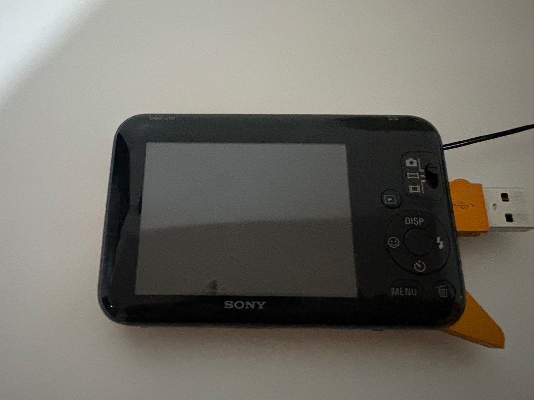 Sony Digital Camera (Category: Cameras) located in Caloocan City. Submitted by kaiksa (Listing ID 1383019659, Image 2). Description: #DCMPHForSale Sony DSC-J10 didn’t wanna sell but need funds huhu specs & details: - 16 megapixel - 4x zoom - working flash - zoom in/out working - all buttons working - doesn’t need sd card and charger (with built in usb port) body cosmetics: 9.5/10 issue: no issue !! fully functional price: ₱4000 (negotiable) STRIC