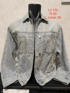 (Kategori: ) berada di . Dikirim oleh atha_preloved (ID iklan 1382891653, Gambar 1). Deskripsi: .
