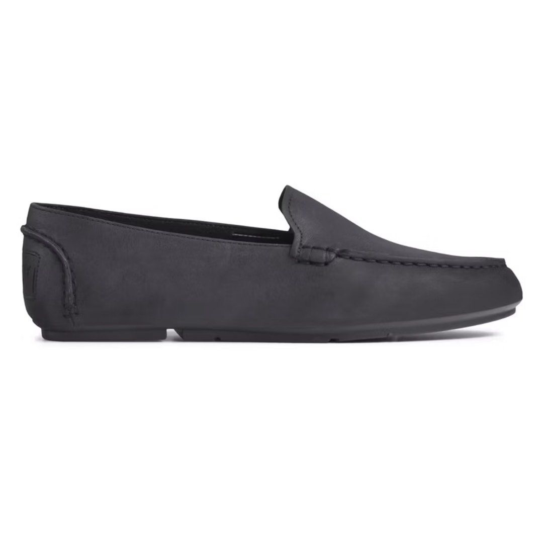 Sperry Bay View Driver Slip-on Leather Loafers (Category: Loafers) located in Mandaluyong City. Submitted by jessbuysstuff (Listing ID 1383030969, Image 2). Description: - Genuine leather and authentic Sperry - No box or other inclusions anymore - No need to break these in - Leather sock linings absorb moisture, meaning you can actually go sock free - Non-marking rubber outsoles for traction RFS: Too many shoes.
