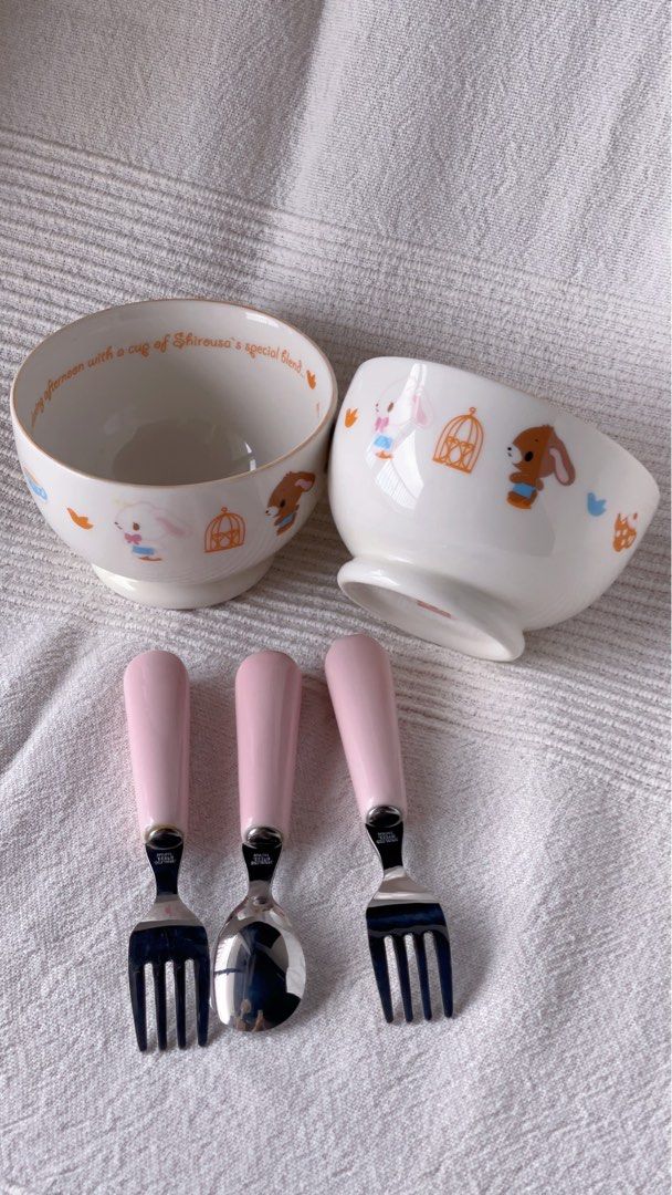 由 tiffy13 (刊登 ID 1382904419，圖片 2) 提交，位於 台北市 (Taipei) 的 日本製🇯🇵焦糖兔sugarbunnies 碗 陶瓷湯匙 叉子 (類別：餐具和餐具)，說明：搬家時原盒打濕已經丟棄 確定是日本製 若有疑問請勿購買 很稀少的品項 極少極少使用 僅放餐具櫃 當二手商品販售 原價高 高標勿擾。