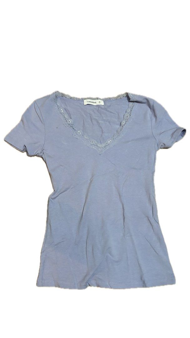 Terranova lace shirt (Category: Others Tops) located in Quezon City. Submitted by declutterbynini (Listing ID 1382907382, Image 1). Description: .
