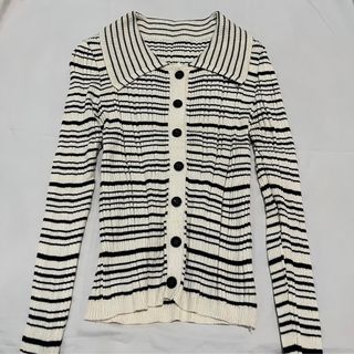(Kategori: ) berada di . Dikirim oleh sariamalia038 (ID iklan 1383016955, Gambar 1). Deskripsi: .