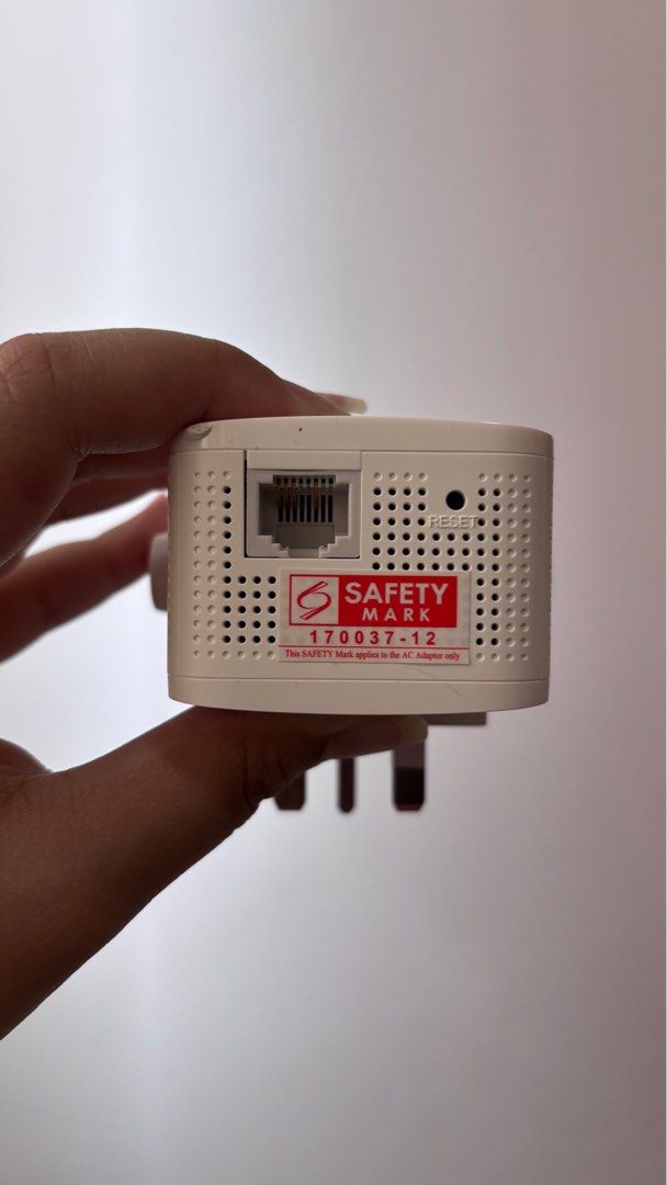 TP-LINK WIFI EXTENDER63203623652483112