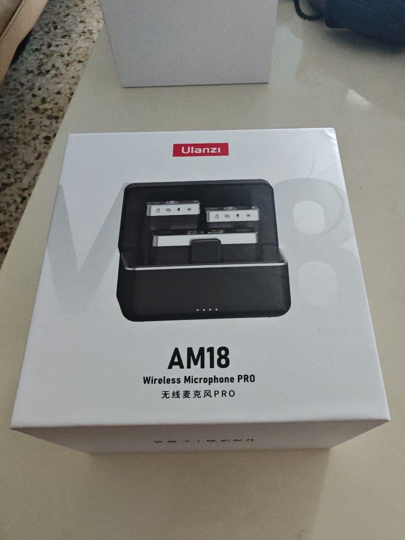 Ulanzi AM18 Wireless Microphone Pro - Brand New63235537248899114