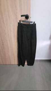 (Category: ) located in . Submitted by makingwavesss (Listing ID 1382918372, Image 1). Description: .