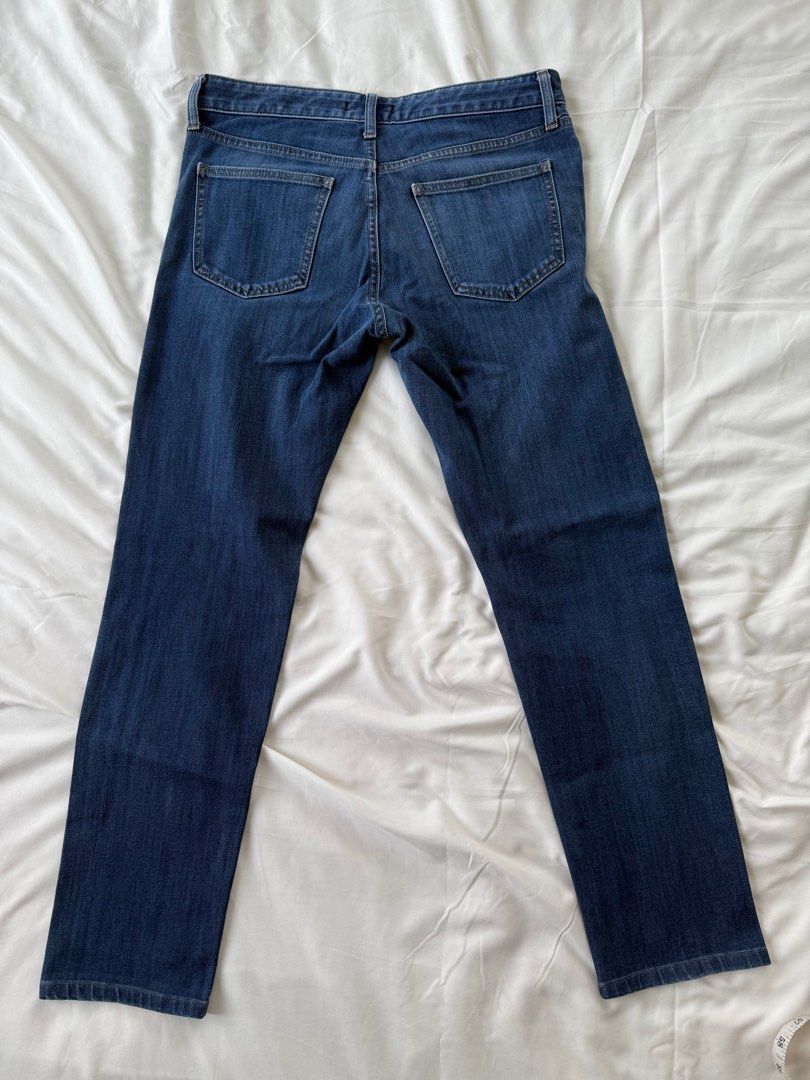 Uniqlo Denim Jeans (Category: Jeans) located in Quezon City. Submitted by jdiv_ (Listing ID 1382949520, Image 2). Description: Uniqlo Denim Skinny stretch jeans Size 29 on tag 16W x 36.5L Rfs: decluttering No issues.