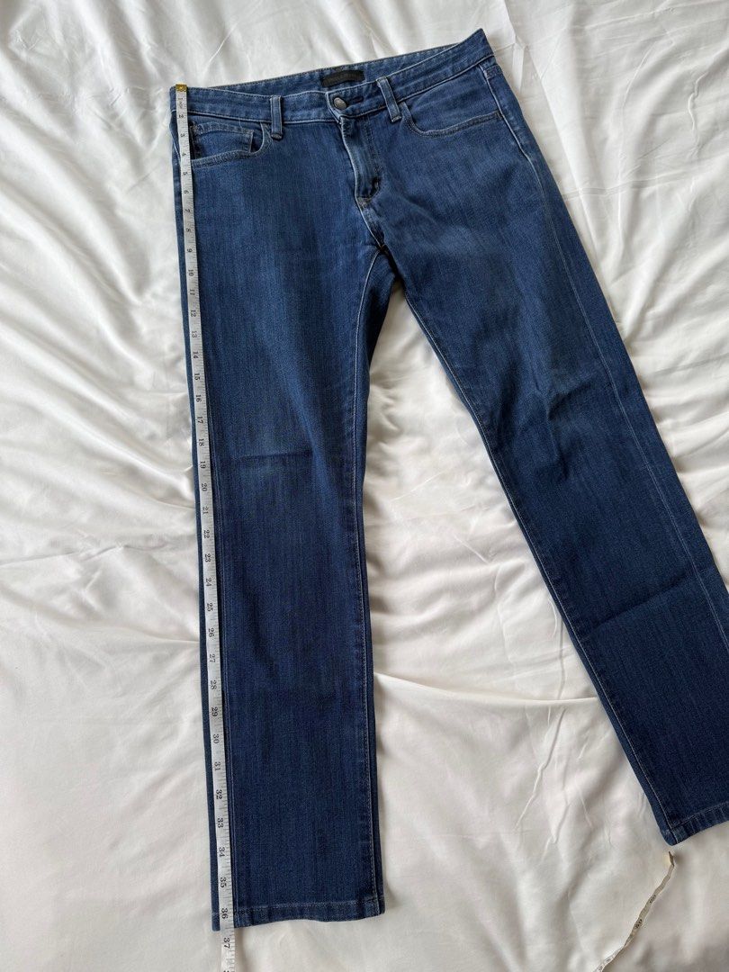 Uniqlo Denim Jeans (Category: Jeans) located in Quezon City. Submitted by jdiv_ (Listing ID 1382949520, Image 3). Description: Uniqlo Denim Skinny stretch jeans Size 29 on tag 16W x 36.5L Rfs: decluttering No issues.