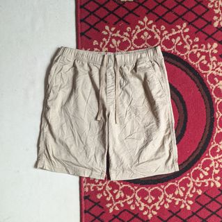 (Kategori: ) berada di . Dikirim oleh outfithunterstore (ID iklan 1382972873, Gambar 1). Deskripsi: .