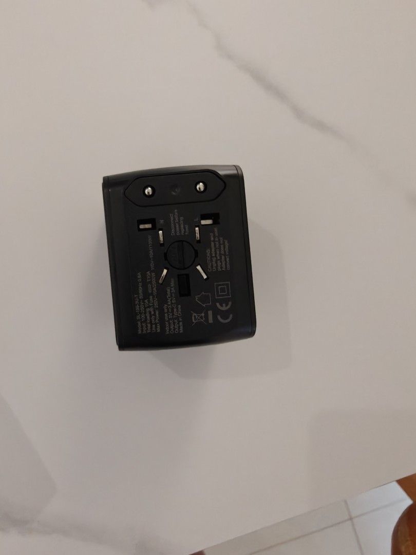 Universal Plug (Category: Other Electronics) located in Singapore. Submitted by randolph92 (Listing ID 1382883297, Image 2). Description: Brand new universal plug.