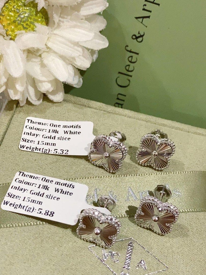 VCA Earrings Guilloche HK Settings Mirror (Category: Earrings) located in Manila. Submitted by allagoldph (Listing ID 1383037347, Image 3). Description: Price displayed per gram rate 5 grams Approx PRICE DISPLAYED IS PER GRAM RATE 📍 Taguig and Parañaque 💰 LBC cod, meet ups, layaway, bank transfer, credit card .