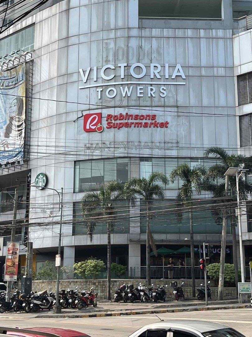 Victoria Condominium in Timog QC (Category: Apartments & Condos) located in Muntinlupa City. Submitted by neah.alina (Listing ID 1382989928, Image 1). Description: Loft type two bedroom condo in the 11th floor of Victoria Condominium along Timog avenue in Quezon City. Well maintained, price includes furnitures and appliances. Comes with two parking spaces. Very ideal for residential and/or investment type of living. .