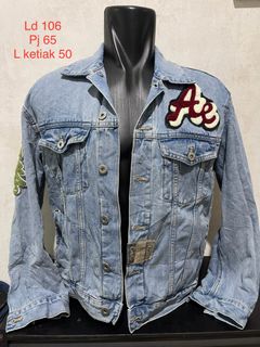 (Kategori: ) berada di . Dikirim oleh atha_preloved (ID iklan 1382892261, Gambar 1). Deskripsi: .