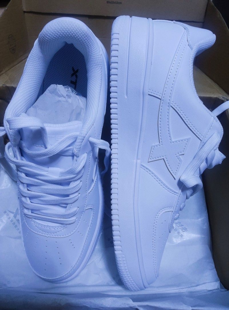 XTep Shoes for Men (Category: Sneakers) located in Pasig City. Submitted by mara_0125 (Listing ID 1382918277, Image 2). Description: Yes to COD via lalamove Yes to Pick Up Manggahan Pasig.
