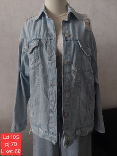 (Kategori: ) berada di . Dikirim oleh atha_preloved (ID iklan 1383051617, Gambar 1). Deskripsi: .