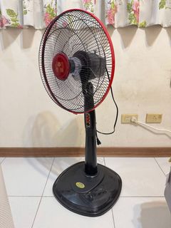 由 a_kuan (刊登 ID 1383237334，圖片 1) 提交，位於 的 (類別：)，說明：。